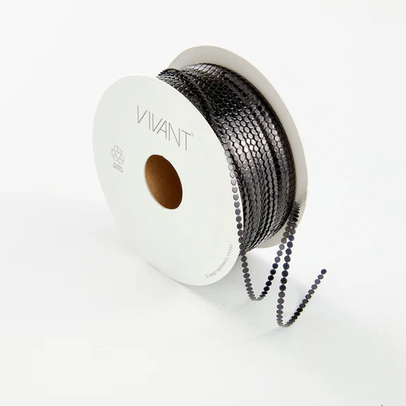 Spellbinders, Vivant Circle Metallic Cord, Black (per yard)